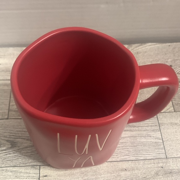 LUV YA Rae Dunn Red mug - Picture 2 of 4